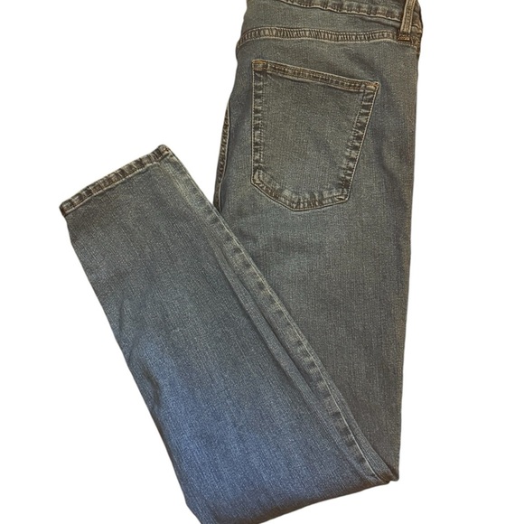 Wild Fable high rise skinny jean, size 16 - Picture 4 of 8